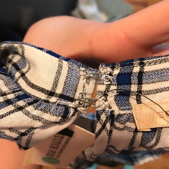 Stitch fix NWT Kon halter top - Picture 6 of 7